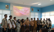 Tim Pembina Samsat Banten Sosialisasi Peranan Penting Pajak di SMA N 2 Kota Serang