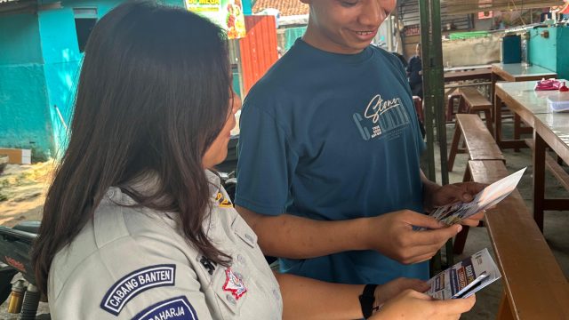 Jasa Raharja Tangerang Sosialisasi Secara Langsung, Masyarakat Diajak Taat PKB dan Raih Hadiah Emas