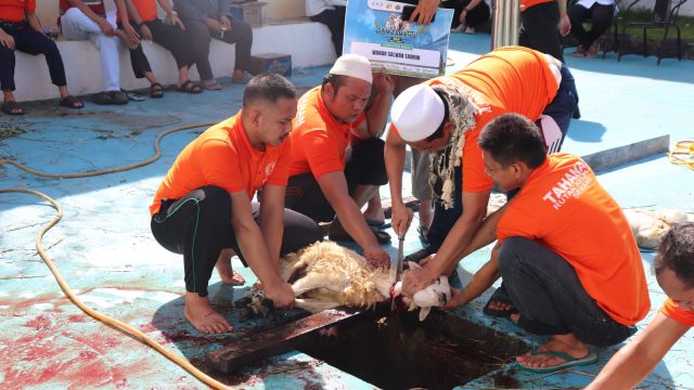 WBP Rutan Serang Ikut Berkurban Secara Kolektif