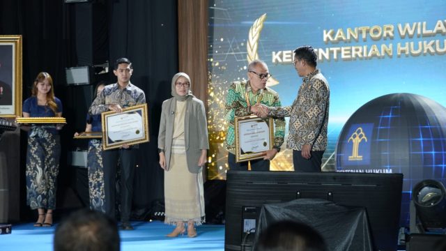 Making History! Kemenkum Banten Resmi Sabet Predikat Wilayah Birokrasi Bersih Melayani