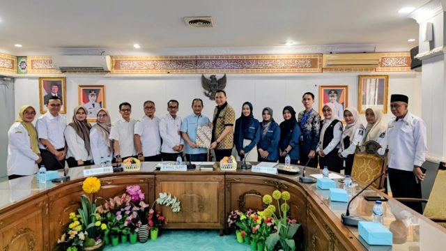 Najib Hamas Terima 3 Guru Muda dari Yayasan Astra, Dorong Pendidikan Berkualitas di Kabupaten Serang