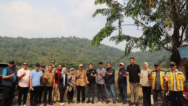 PSEL Dibangun Tahun Ini, Bupati Serang Dampingi Deputi Kemenko Pangan Tinjau TPSA Cilowong