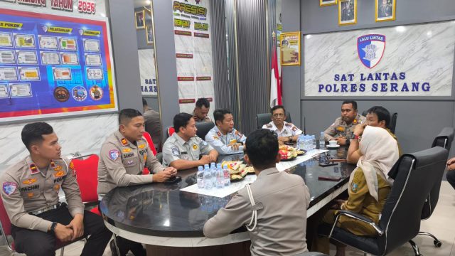 Jasa Raharja Wilayah Banten Hadiri Rapat Forum Keselamatan Lalu Lintas di Polres Serang Bahas Upaya Pencegahan Kecelakaan