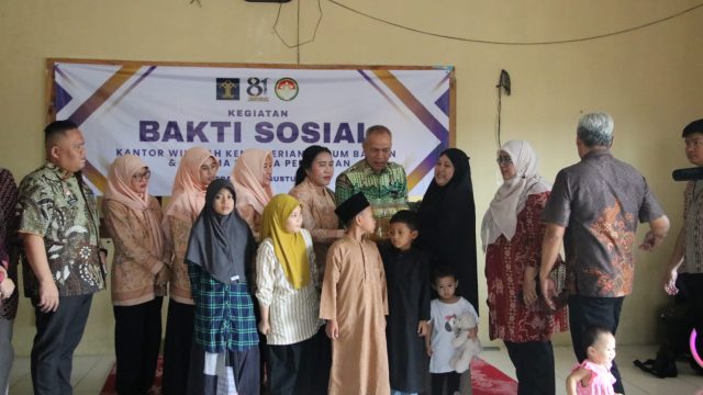 Wujudkan Kehadiran Nyata di Tengah Masyarakat, Kemenkum Banten Bakti Sosial di Yayasan Yatim Al-Mabrurotul