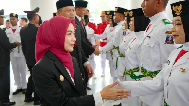 Ratu Zakiyah Kukuhkan Paskibraka Kabupaten Serang 2026
