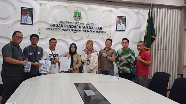 Manfaatkan Diskon PKB  Jasa Raharja UPT Serpong Kolaborasi dengan PT Pos Indonesia Kirim Surat Imbauan Pajak ke Warga Tangsel