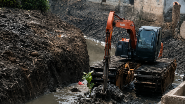 Tekan Risiko Banjir, Pemkot Tangerang Normalisasi Kali Serua Diperlebar hingga 6 Meter