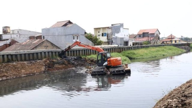 Antisipasi Bencana Hidrometeorologi, Pemkot Tangerang Normalisasi 7 Lokasi Prioritas