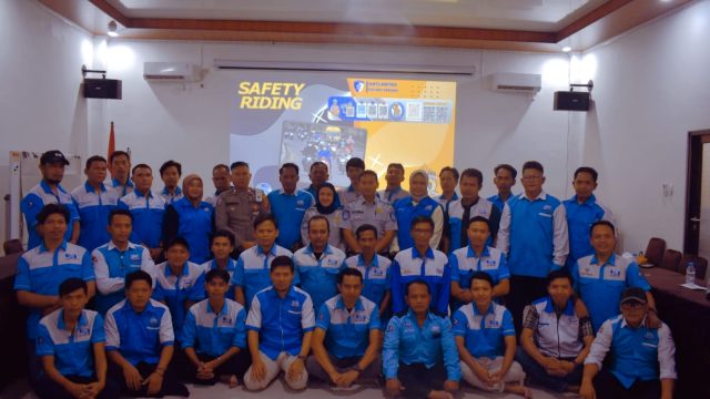 Jasa Raharja Banten Bersama Polres Kabupaten Serang Gelar Safety Riding di Kantor DPC SPN Kabupaten Serang